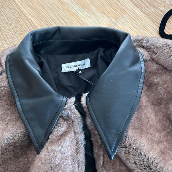 NWT WeWoreWhat faux fur bomber jacket, size Large. - Picture 9 of 11